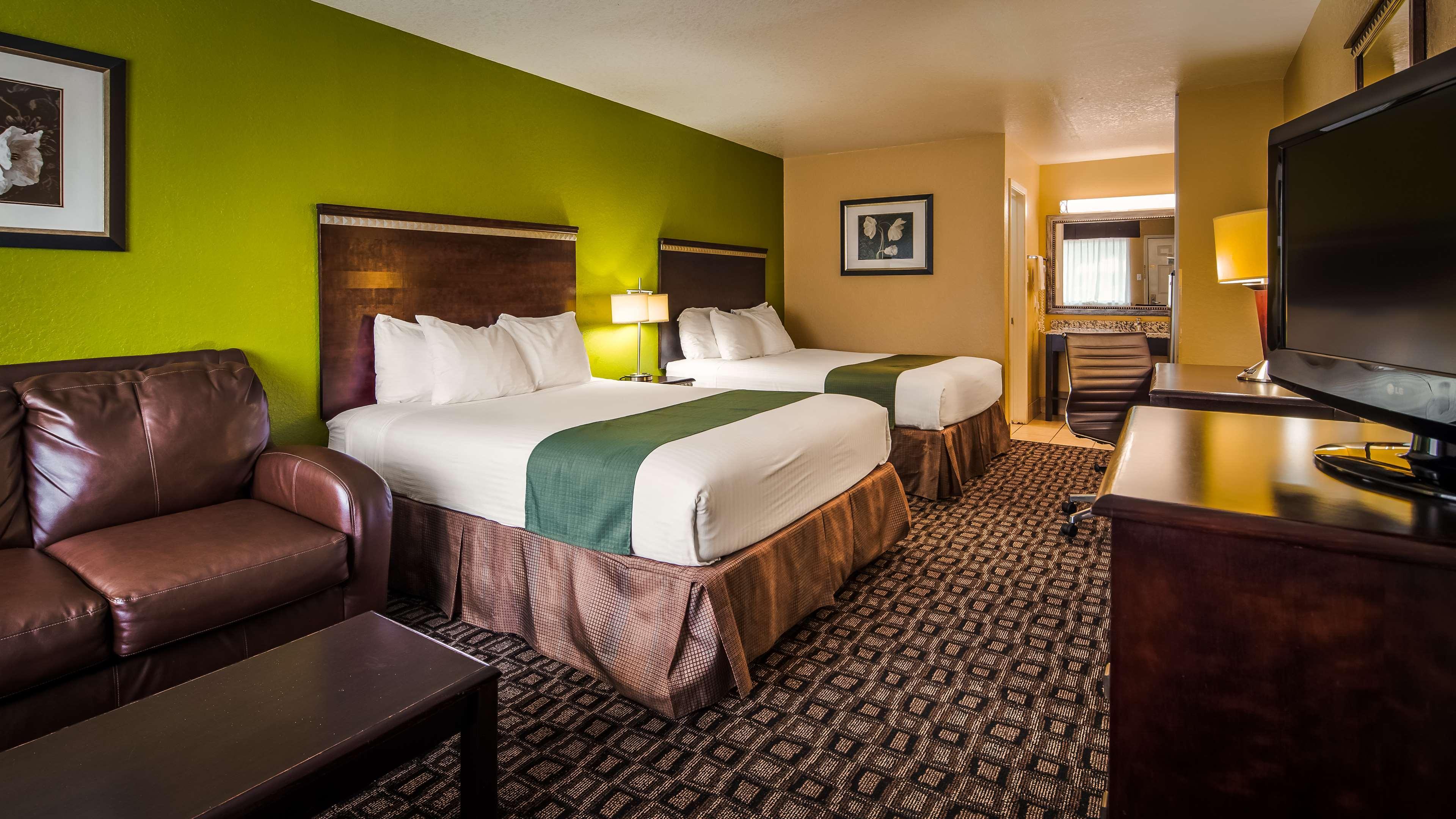 Surestay Hotel By Best Western Floresville Extérieur photo