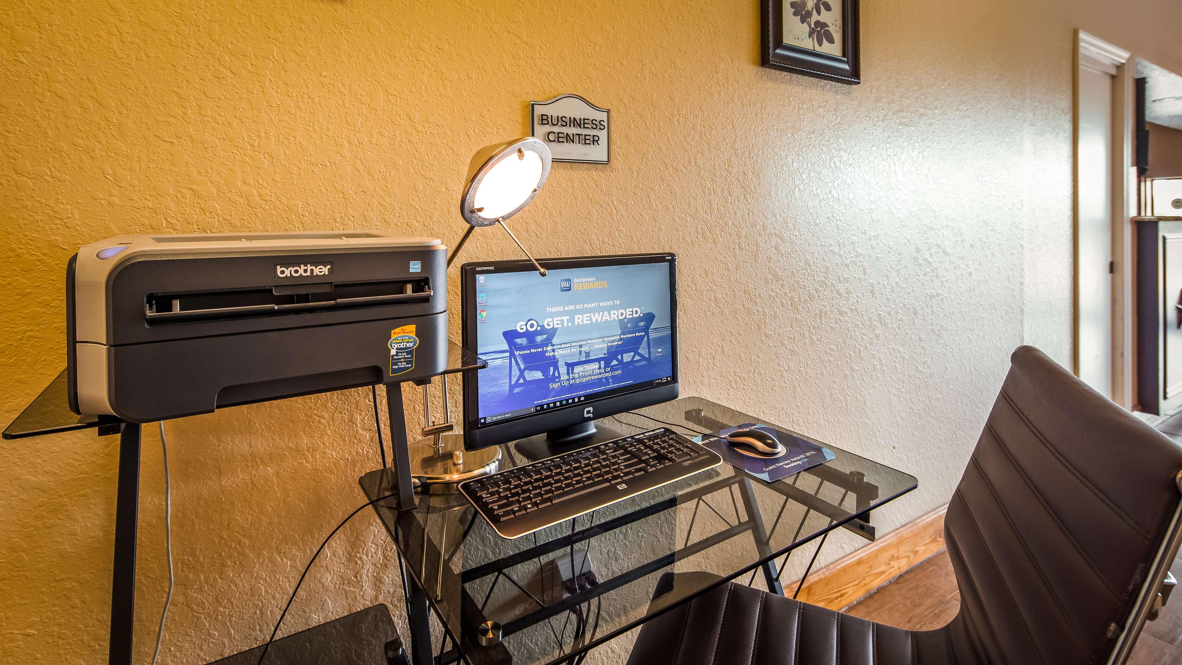 Surestay Hotel By Best Western Floresville Extérieur photo