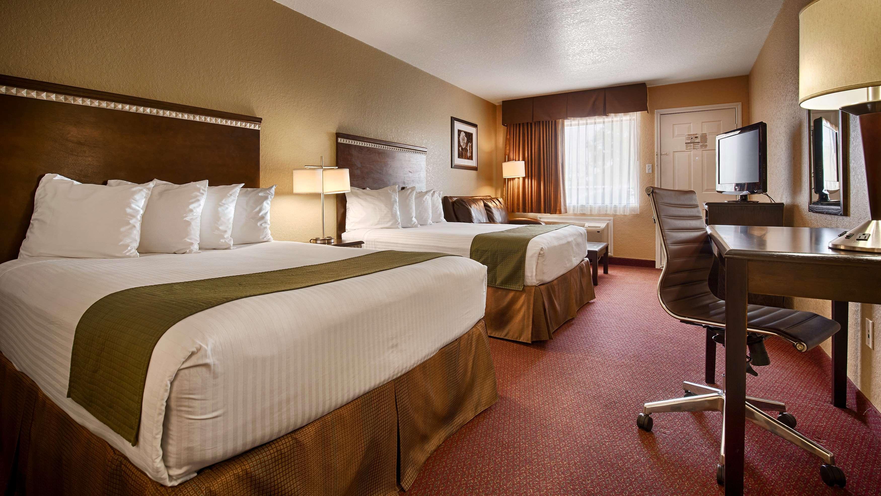 Surestay Hotel By Best Western Floresville Extérieur photo